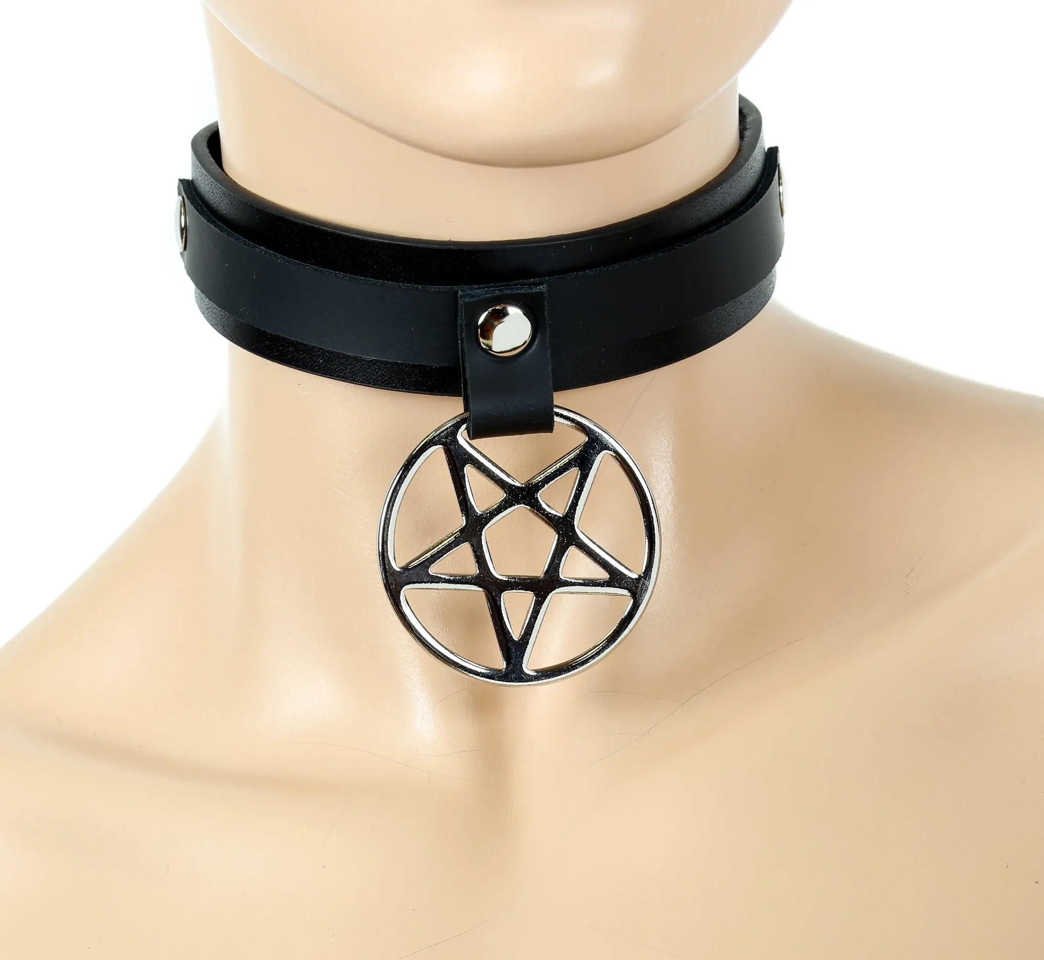 1 1/8" Wide Large Pentagram Choker