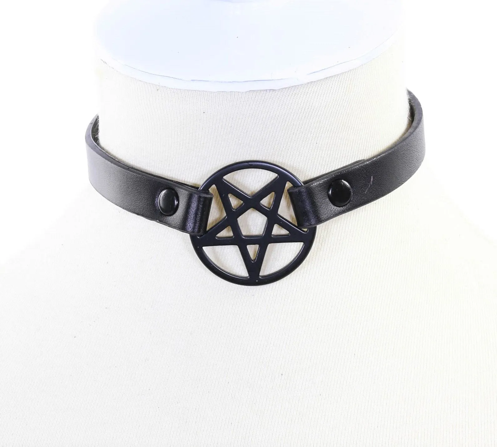 1/4" Leather Penta Choker
