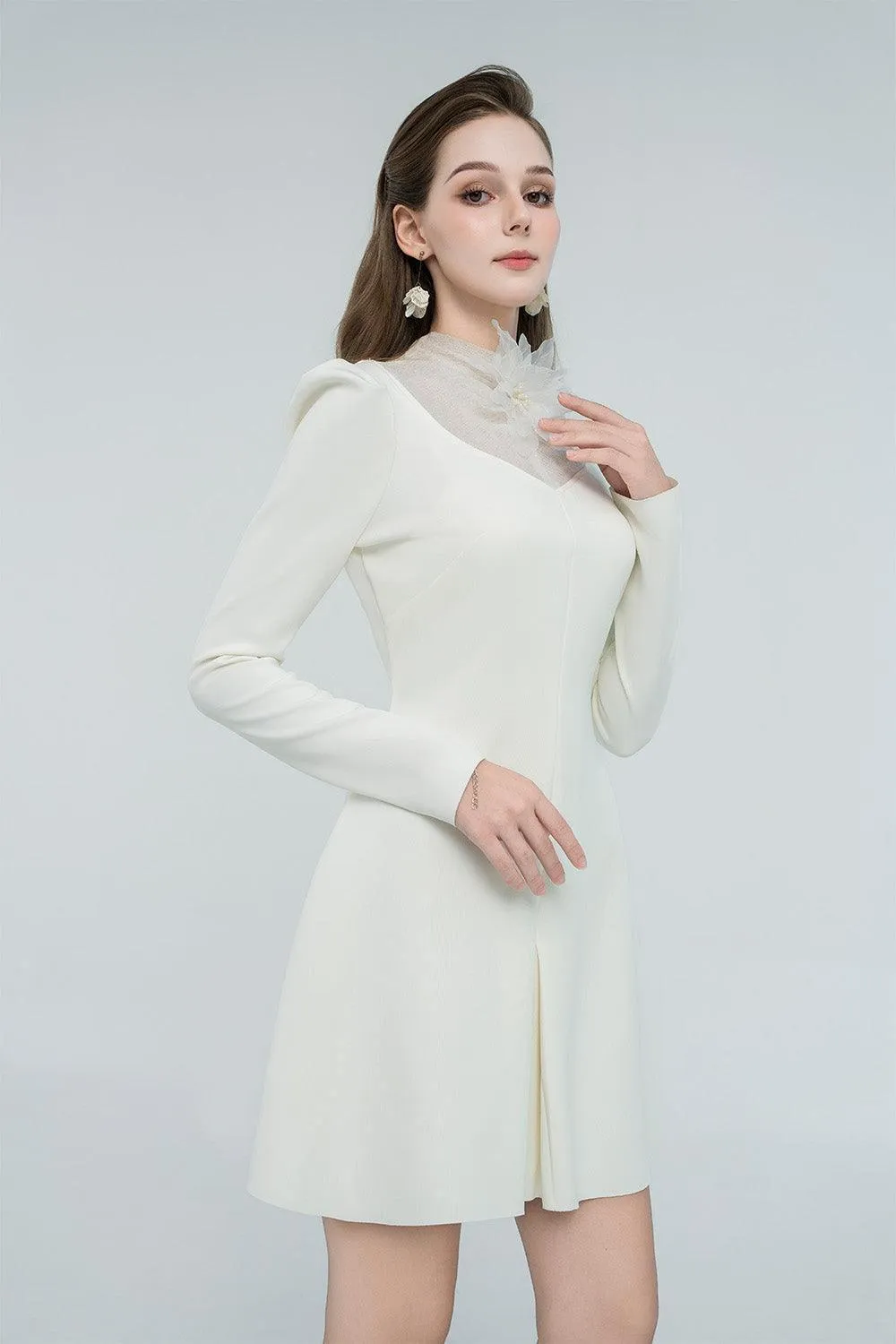 Aitana Floral Brooch