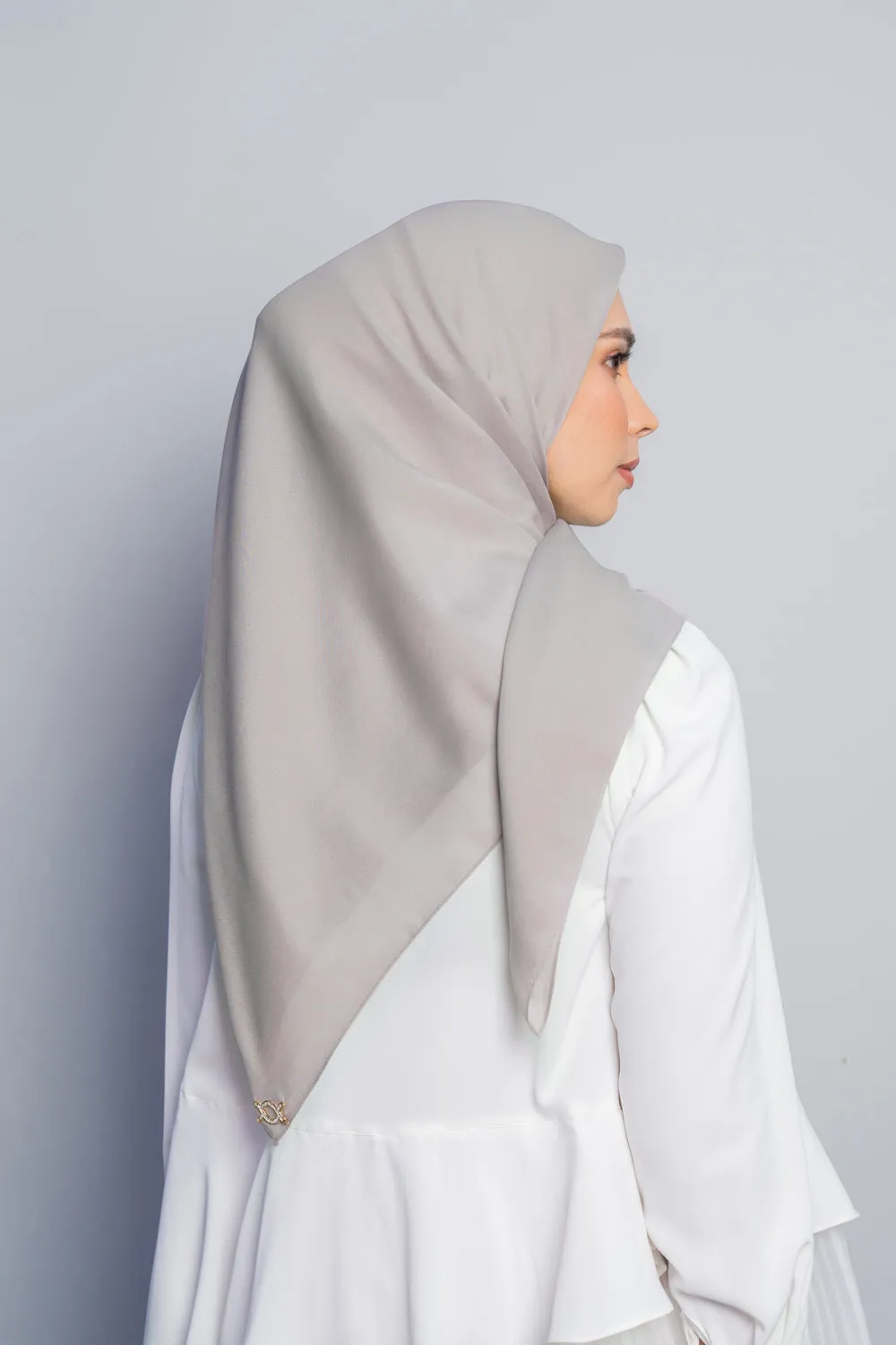 Amore Scarf Delicacy