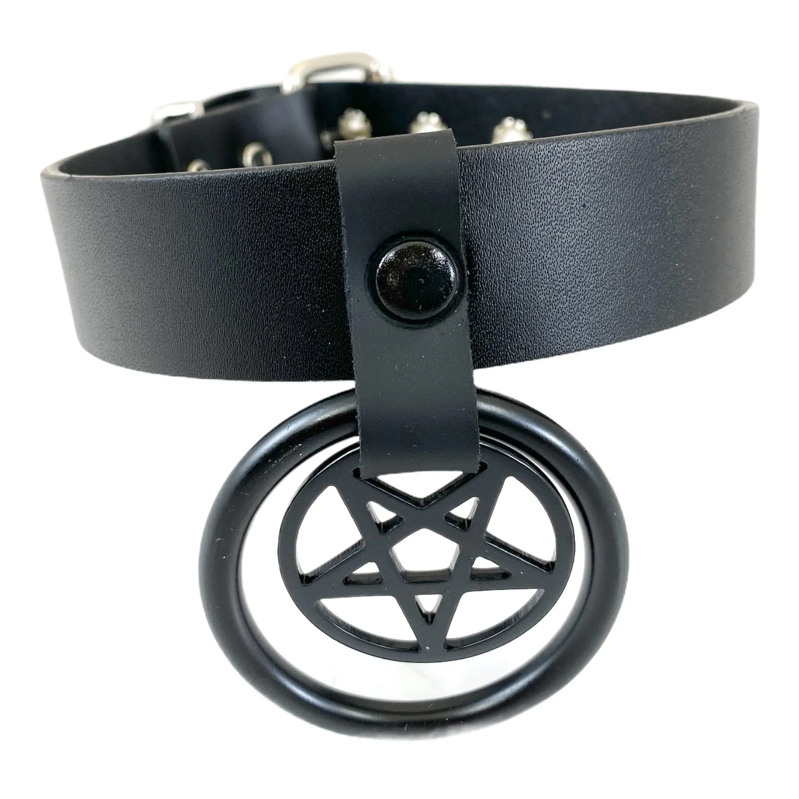Double Ring Pentagram Choker
 Pentagram And 1  Ring
1 1/8" Wide Choker