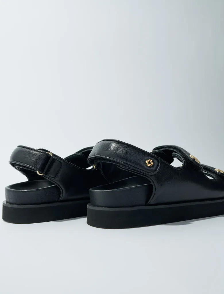 Flat leather sandals