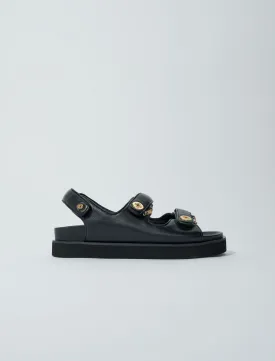 Flat leather sandals