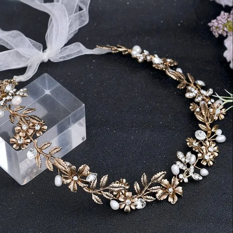 "Avalon" - Vintage Pearl and Rhinestone Bridal Belt